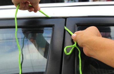 Захлопнулась дверь автомобиля, что делать?